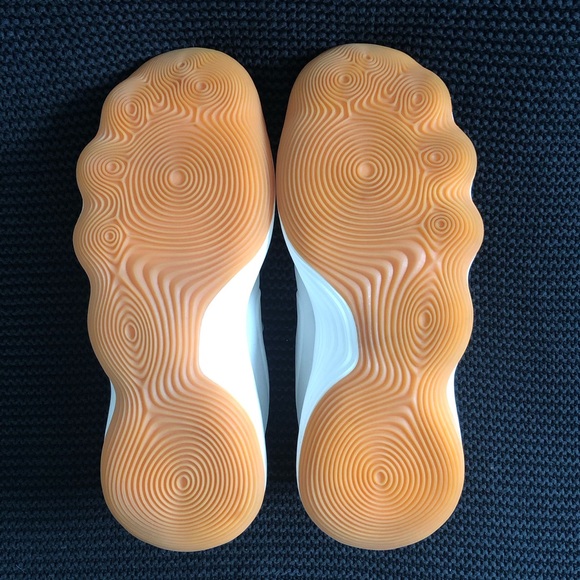 Nike Hyperdunk 2017 Low, Cream, EUC, Sz 8 Rare - Picture 8 of 13